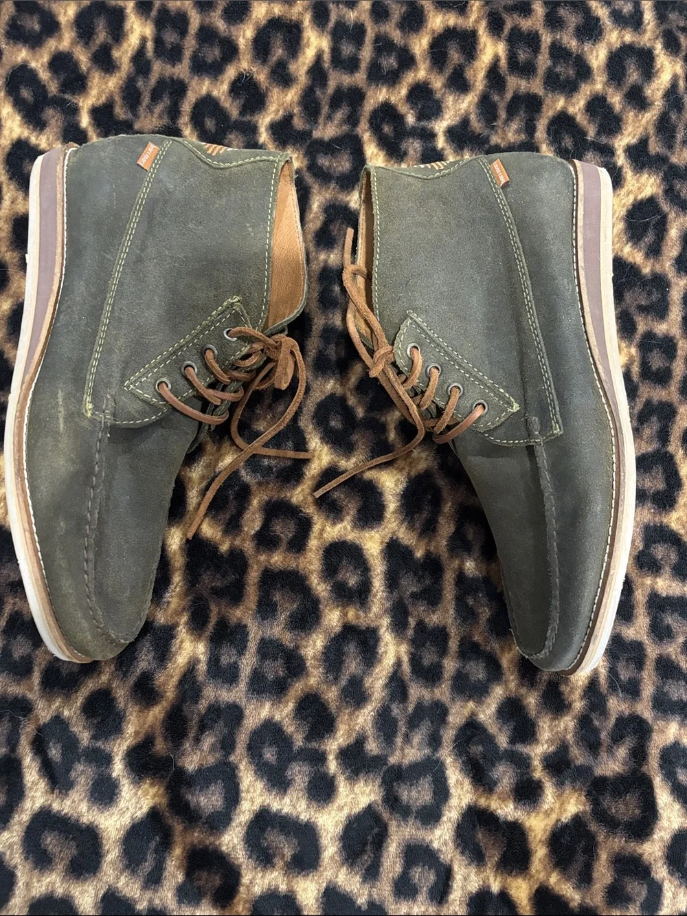 Men's Olive Suede Lace-Up Chukka Boots by Harimari size 11